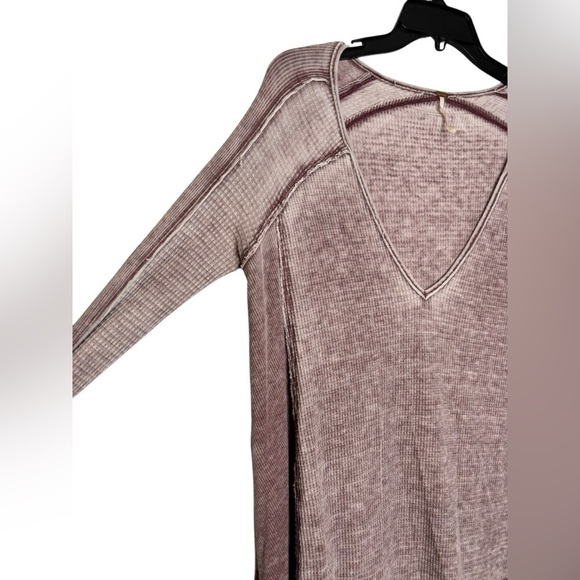 Free People We The Free Pacific Thermal Long Sleeve Deep V-Neck Purple Size XS - Picture 4 of 11